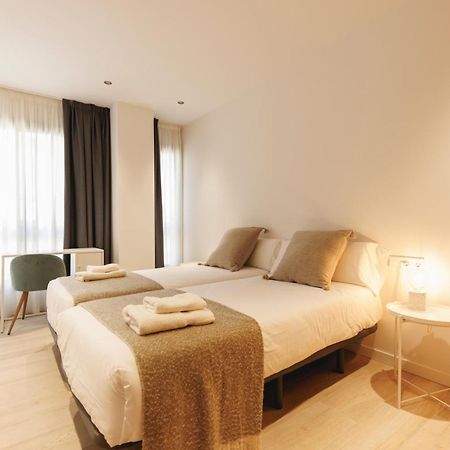 Bravissimo Centre, Modern 2-Bedroom Apartment 赫罗纳 外观 照片