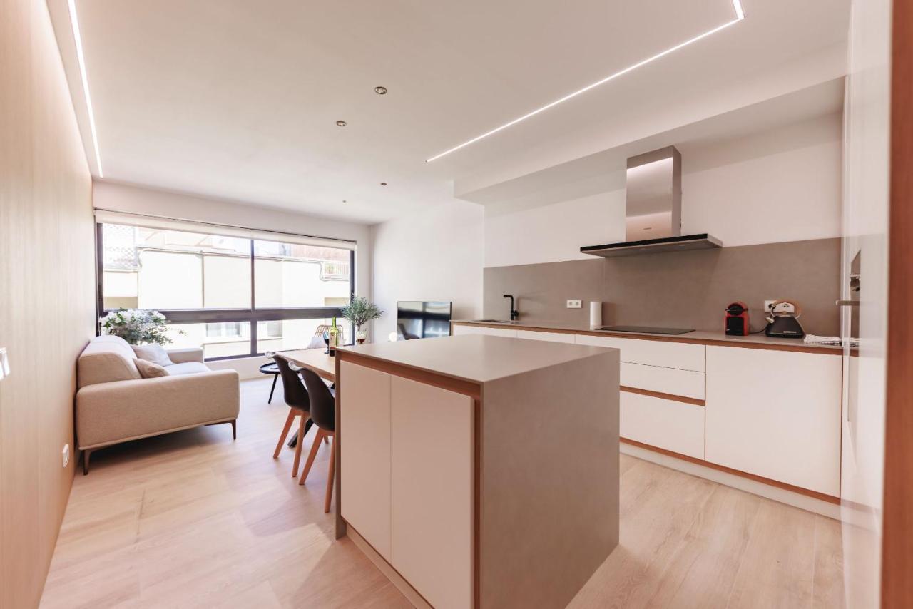 Bravissimo Centre, Modern 2-Bedroom Apartment 赫罗纳 外观 照片