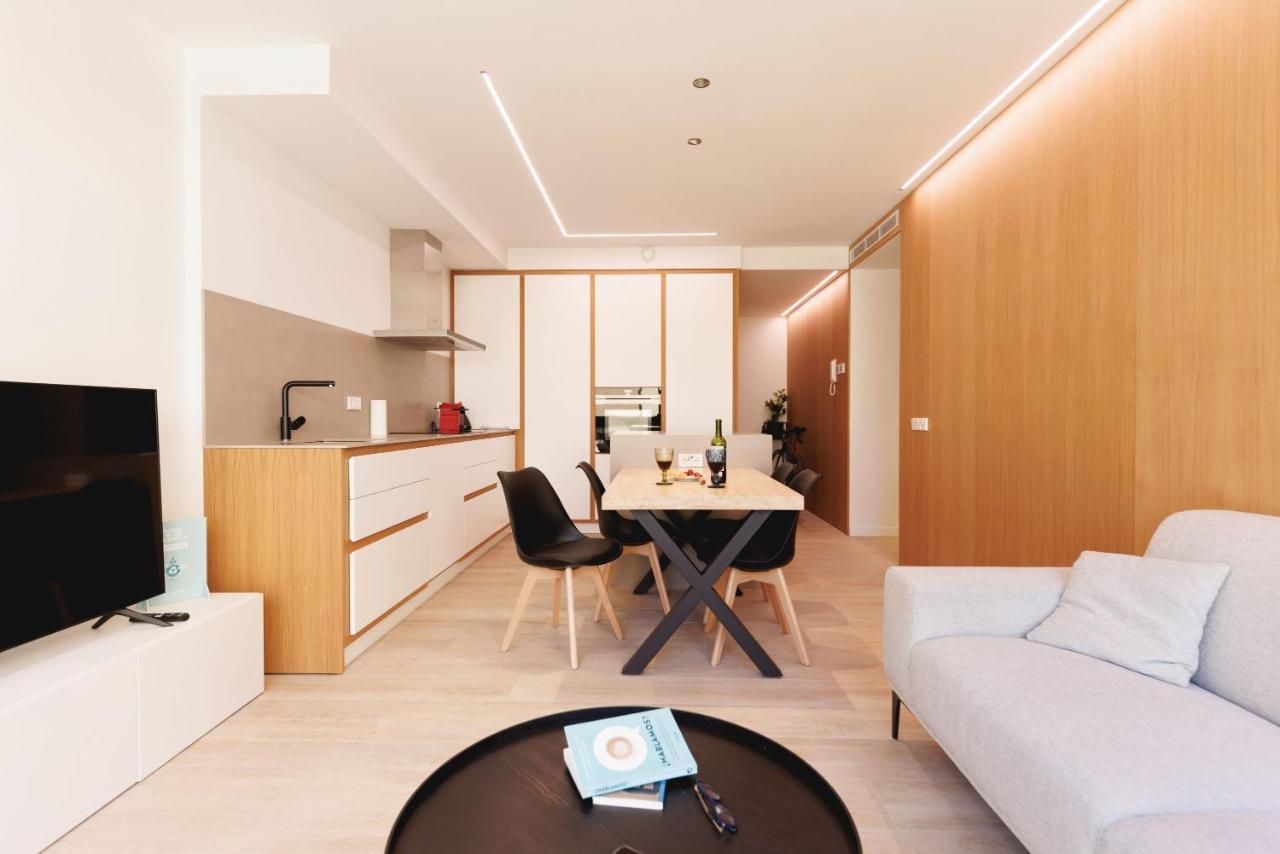 Bravissimo Centre, Modern 2-Bedroom Apartment 赫罗纳 外观 照片