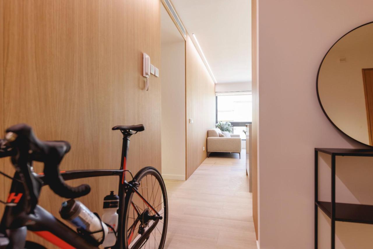 Bravissimo Centre, Modern 2-Bedroom Apartment 赫罗纳 外观 照片
